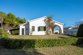 N272 - Numana, meravigliosa villa con giardino e vista mare